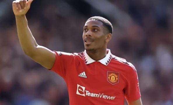 判向马竞球 判向马竞球